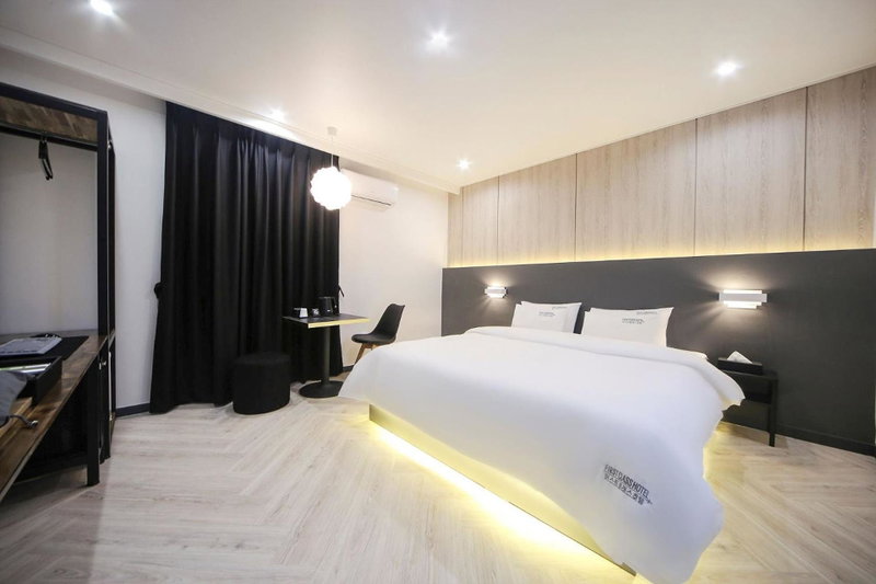 Masan First Class Hotel, Changwon, South Korea