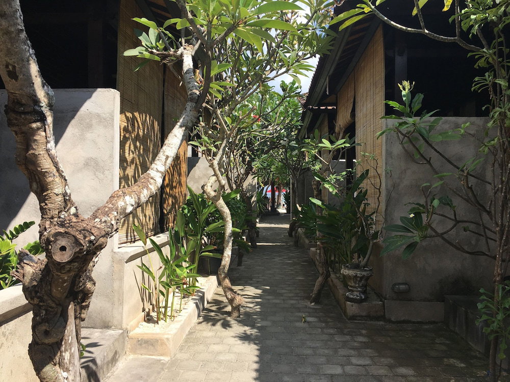 Tarci Bungalows Lembongan, Indonesia