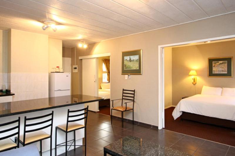 Vetho 2 Apartments OR Tambo Airport, Kempton Park, South Africa