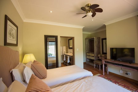 African Hills Safari Lodge & Spa, Magaliesberg, South Africa