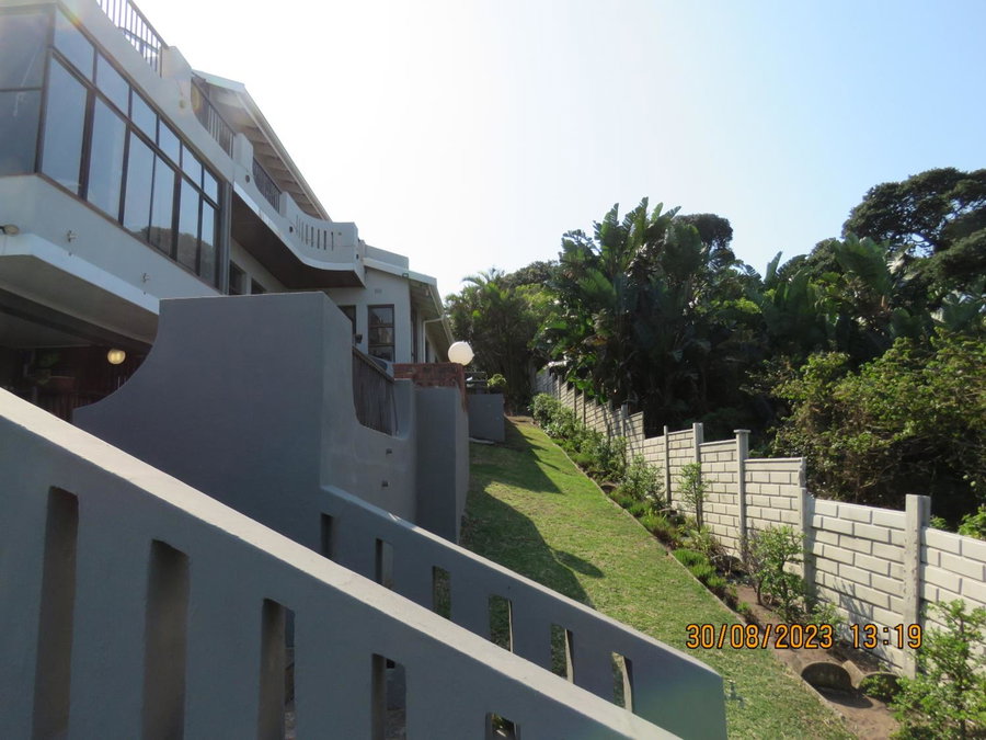 Beachcomber Bay Guest House In South Africa, Margate, South Africa