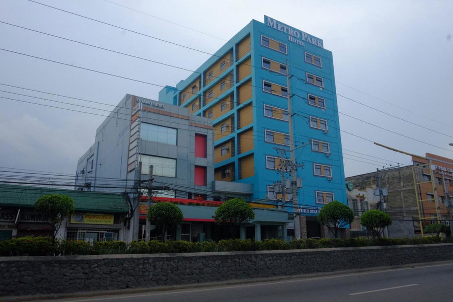 Metro Park Hotel Mandaue, Cebu City, Philippines