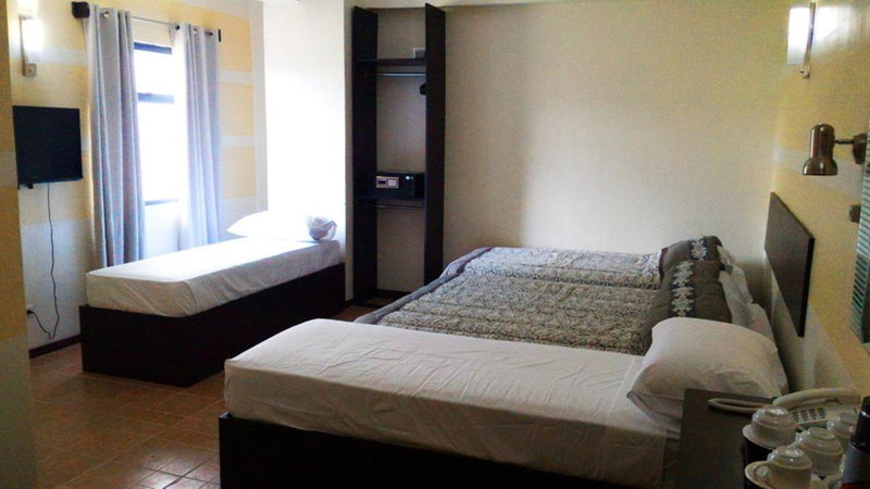 Metro Park Hotel Mandaue, Cebu City, Philippines