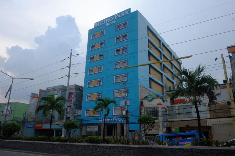 Metro Park Hotel Mandaue, Cebu City, Philippines