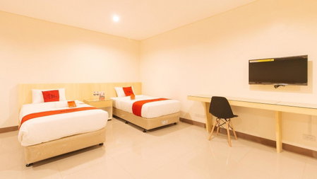 RedDoorz Plus @ Kaizen Suites Taft Avenue, Manila, Philippines