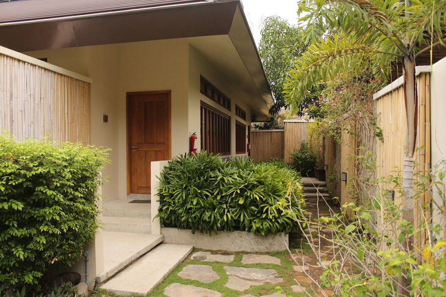 Bravo Resorts - Munting Paraiso, Dauin, Philippines