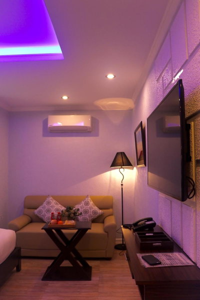 Maison Hotel, Cauayan City, Philippines