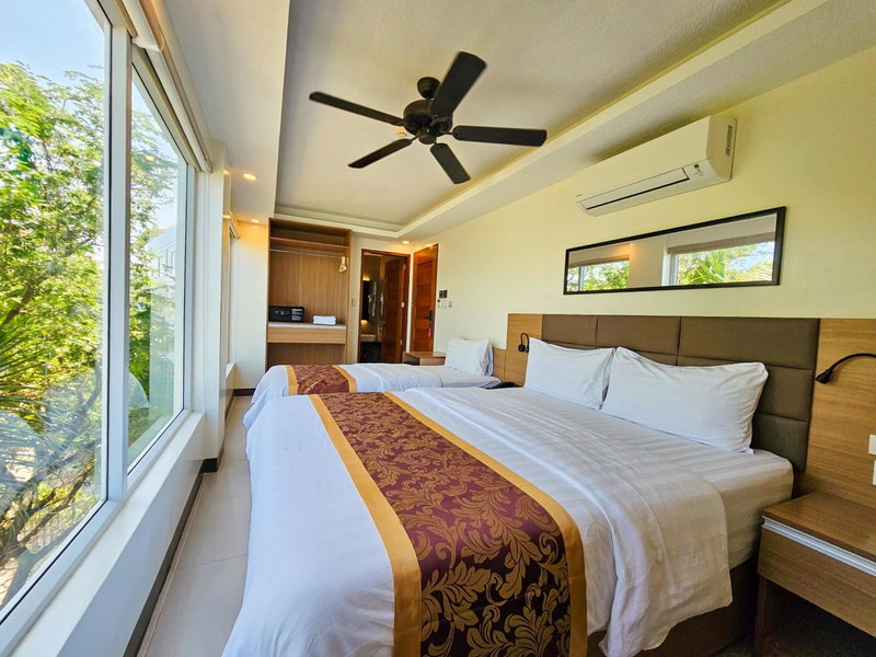 Serenity Beach Hotel, Puerto Galera, Philippines