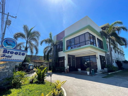 Argao Seabreeze Hotel powered by Cocotel, Argao, Philippines