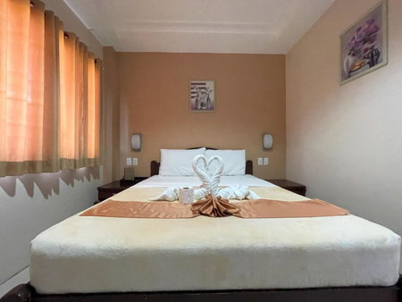 Argao Seabreeze Hotel powered by Cocotel, Argao, Philippines