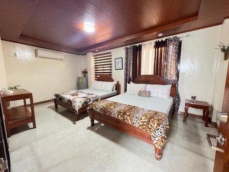 Villa Lourdes, Alaminos, Philippines