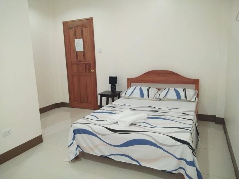 Junie Pension House, Moalboal, Philippines