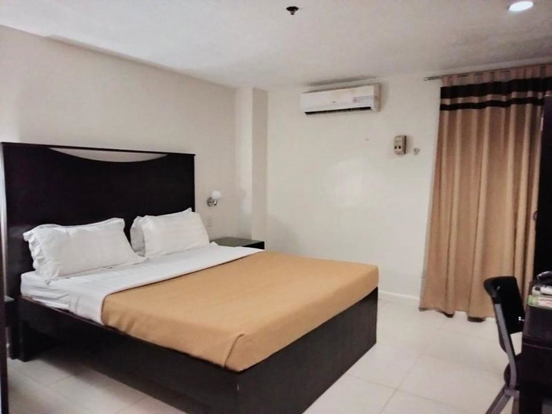 Annex Hotel Tavern, Surigao, Philippines