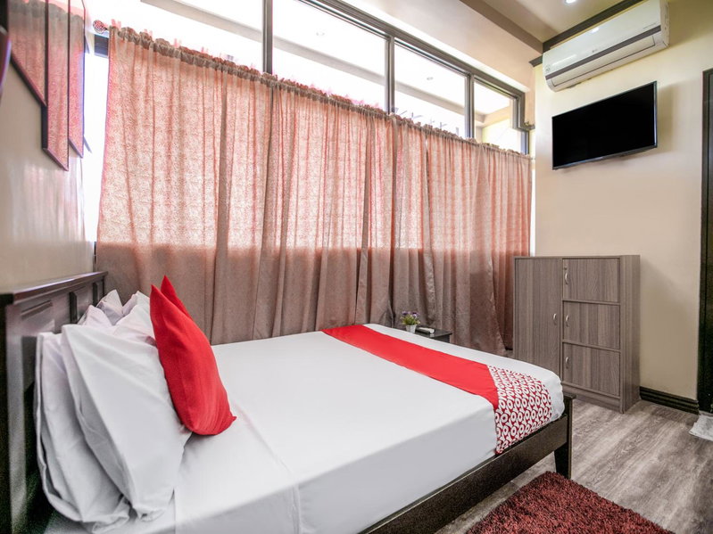 Rjat Guesthouse, Biñan, Philippines