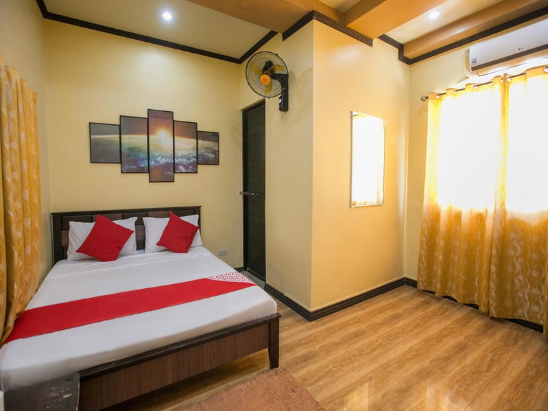 Rjat Guesthouse, Biñan, Philippines