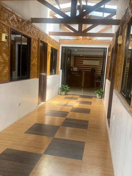 Bonzu Homestay, General Luna, Philippines