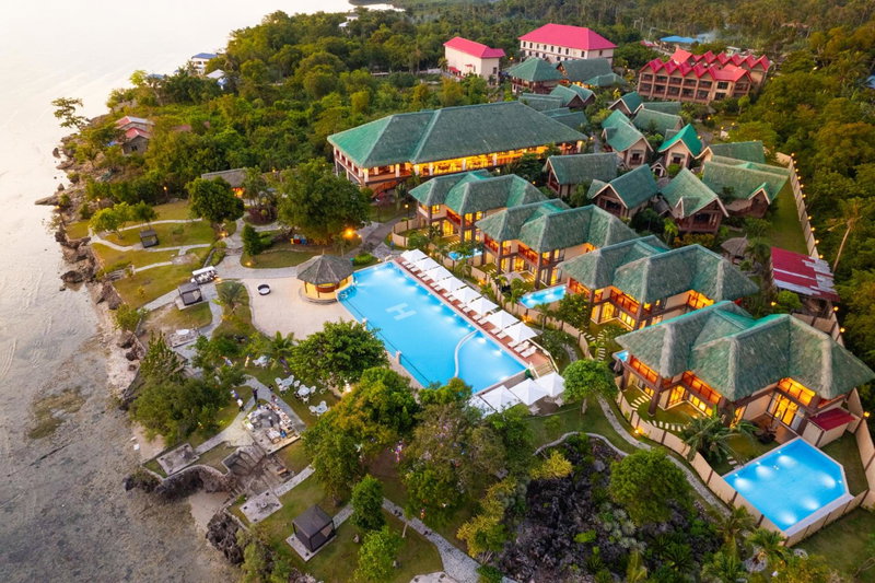 H Resort Bohol - The Coral Cliff by SMS Hospitality, Calape, Philippines
