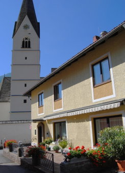 Frühstückspension Kirchenwirt, Obervellach, Austria