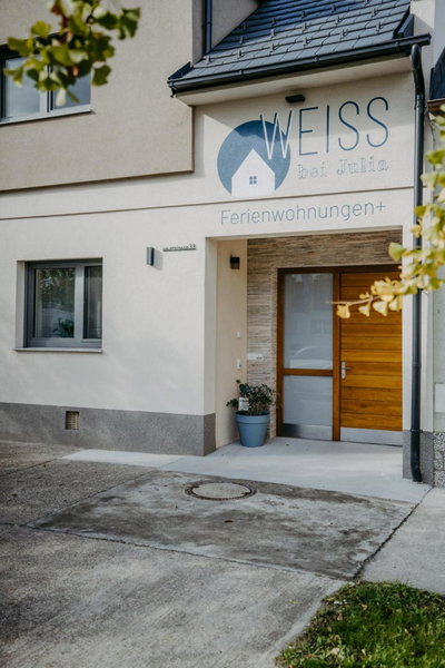Haus Weiss bei Julia, St. Andrä am Zicksee, Austria