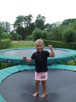 Accommodatie in herbouwde boerenschuur Koestal, Retranchement, The Netherlands