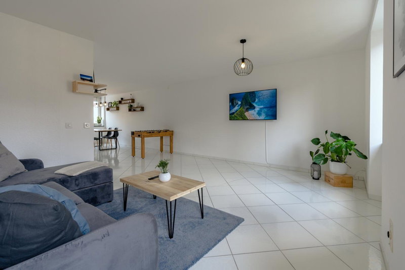 Apartment in the city center with free parking, Biel, Switzerland