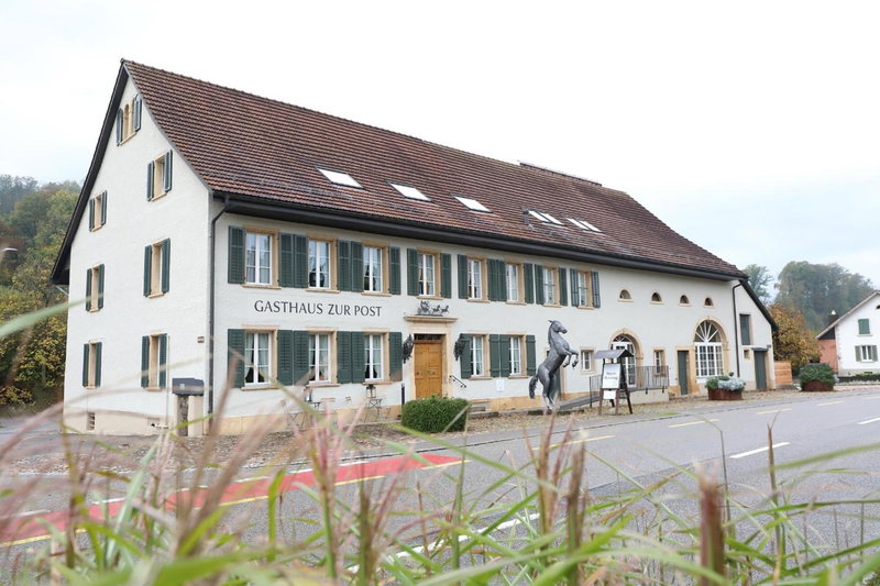 Hotel Gasthof Post, Bözen, Switzerland