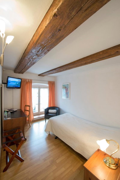 Landgasthof Ochsen, Wölflinswil, Switzerland