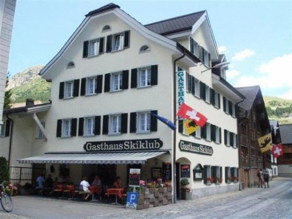Studio Skiklub, Switzerland