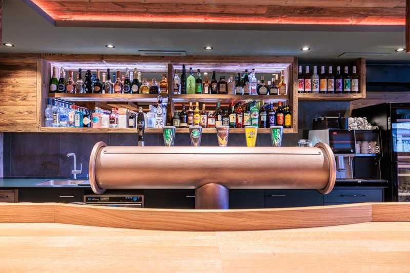 No 8 Bed & Bar, Verbier, Switzerland