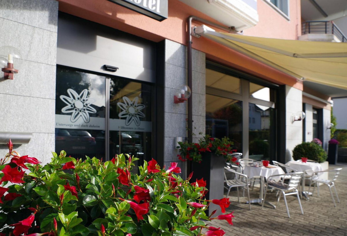 Hotel · Hotel Garni Arnegg, Arnegg