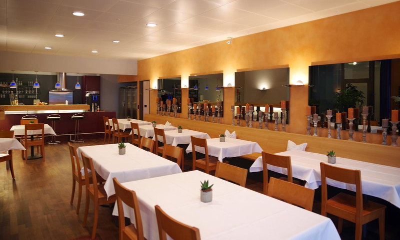 Hotel Garni Arnegg, Arnegg, Switzerland