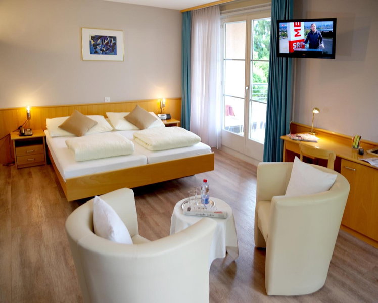 Hotel Garni Arnegg, Arnegg, Switzerland