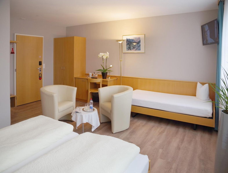 Hotel Garni Arnegg, Arnegg, Switzerland