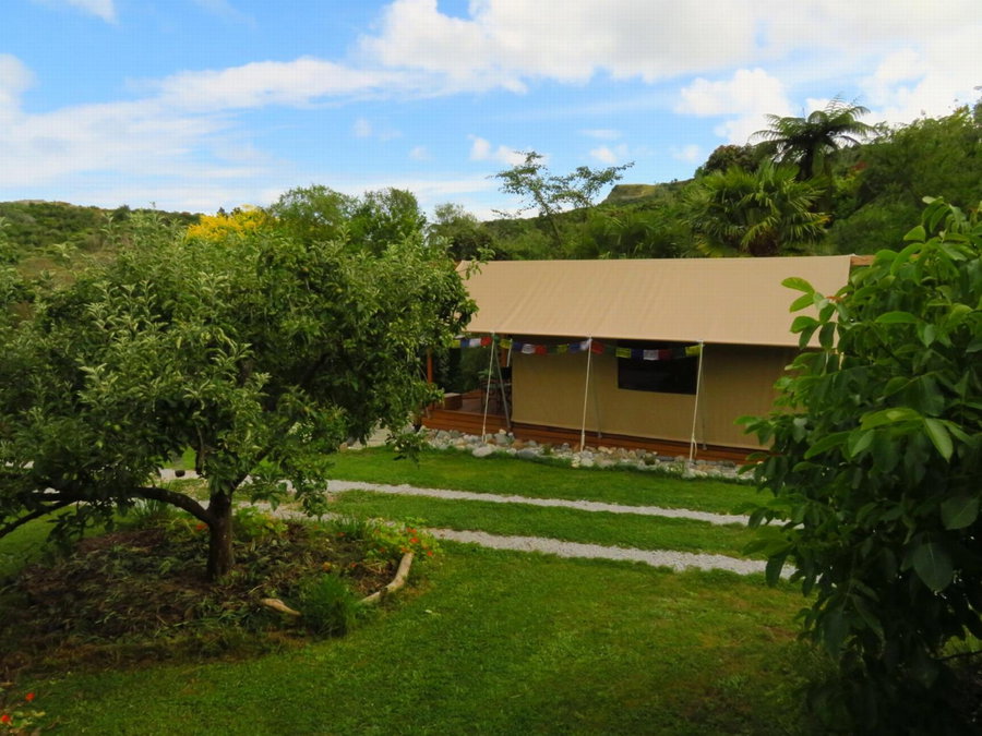 Omarama Oasis - Permaculture Glamping, Pohara, New Zealand