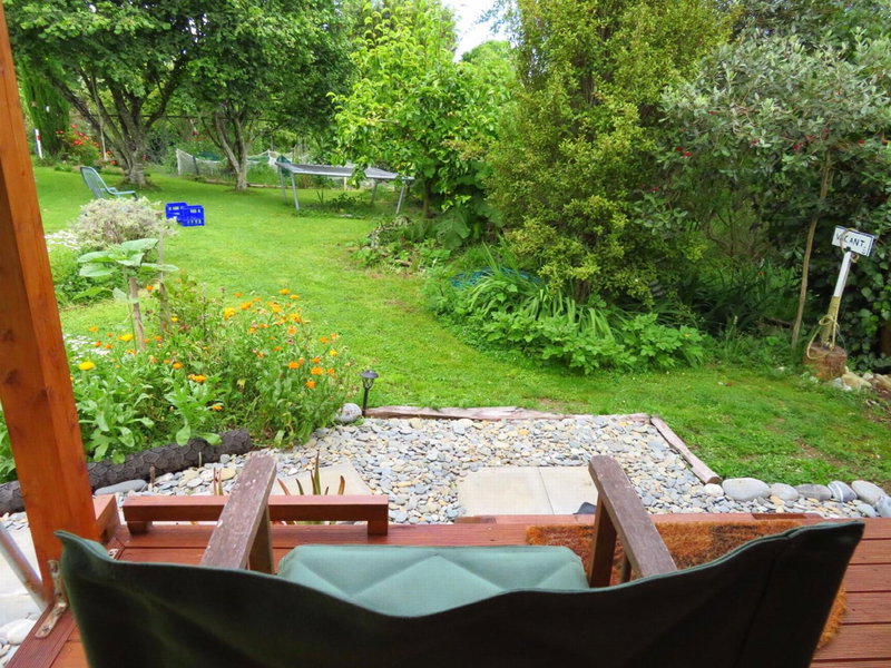 Omarama Oasis - Permaculture Glamping, Pohara, New Zealand