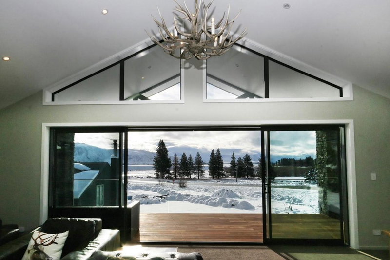 Lake Views at Antler Lodge, Lake Tekapo, New Zealand