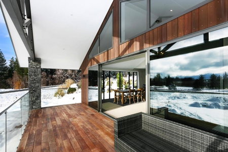 Lake Views at Antler Lodge, Lake Tekapo, New Zealand