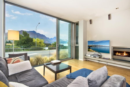 Lake View @ Pounamu, Queenstown, New Zealand