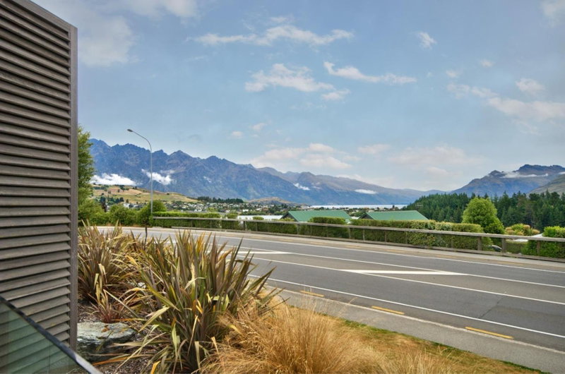 Lake View @ Pounamu, Queenstown, New Zealand