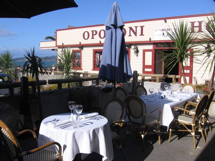 Opononi Hotel, Opononi, New Zealand