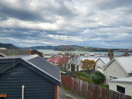 A Stones Throw From Town A-Frame, Dunedin, New Zealand