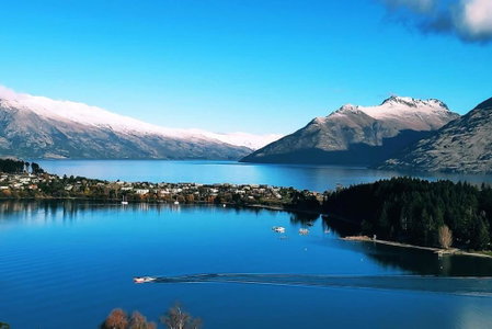 Lovely Apartment- Amazing Lake & Mountain Views, Queenstown, New Zealand