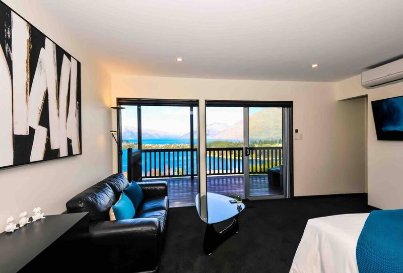Lovely Apartment- Amazing Lake & Mountain Views, Queenstown, New Zealand