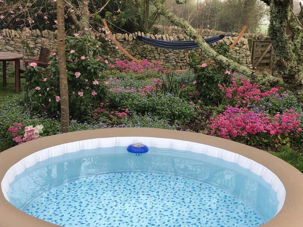 Flowerhaven - glamping dome, New Zealand