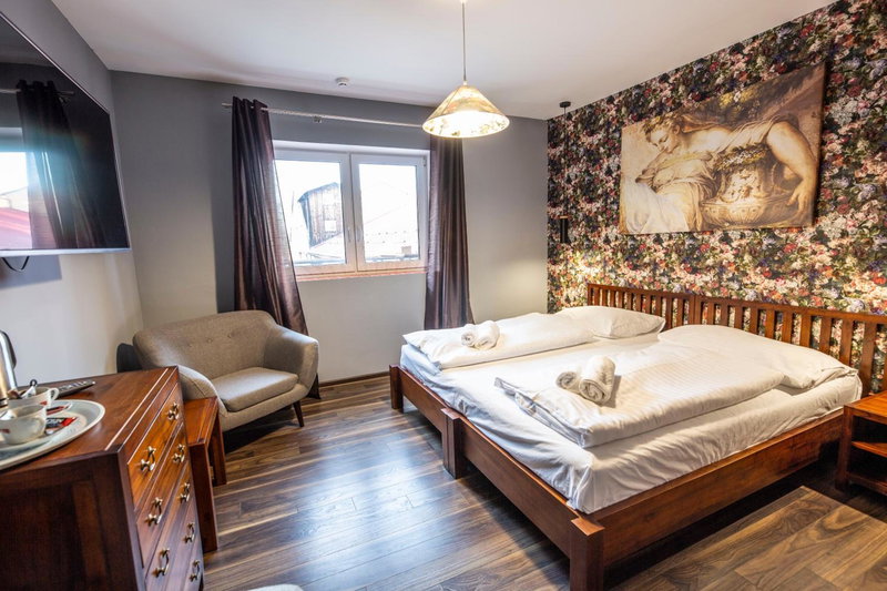 In Spirit, hotel v Rožnovském pivovaru - Pivní Lázně, Wellness & Čokoládovna, Rožnov pod Radhoštěm, Czechia