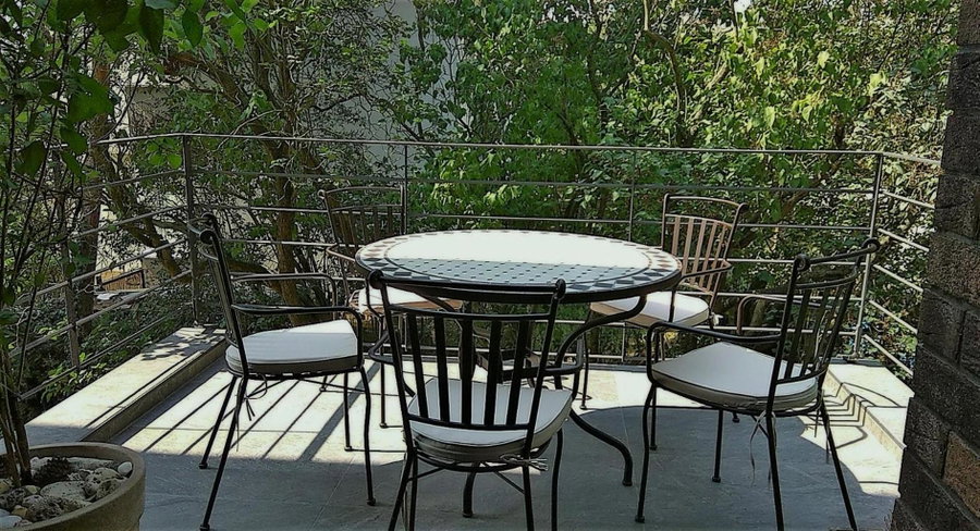 APARTMÁN V ZAHRADĚ PRAHA TROJA - APARTMENT IN THE GARDEN PRAGUE Troja, Prague, Czechia