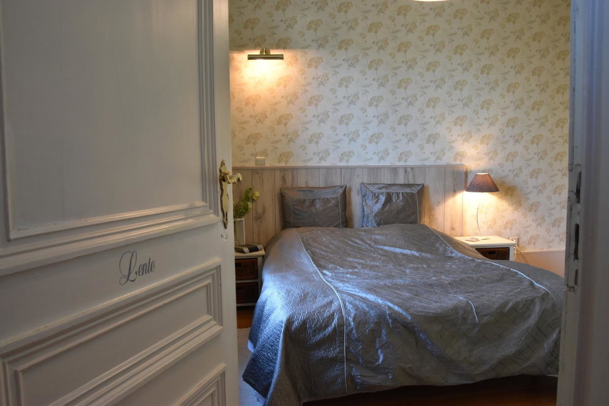 Hotel · B&B Het Loonderhof, Borgloon