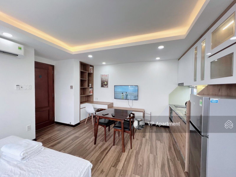 Apartment for rent in Ho Chi Minh City, Vietnam · Phu Nhuan District · 1 room, 1 bath