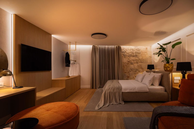 Golden Gate Luxury Rooms - Unique UNESCO Location, Split, Croatia
