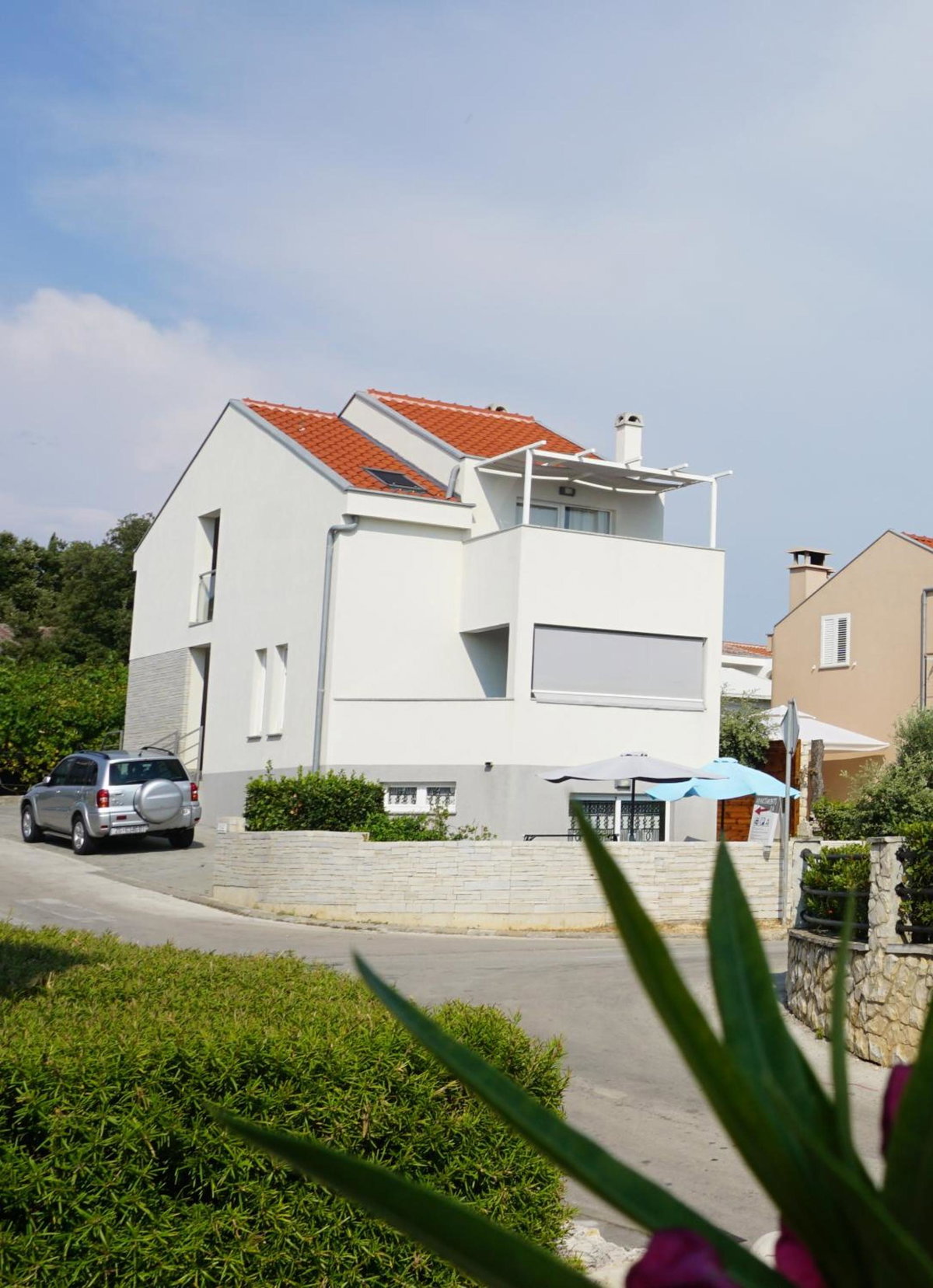 Hotel · Apartments 2A, Petrcane